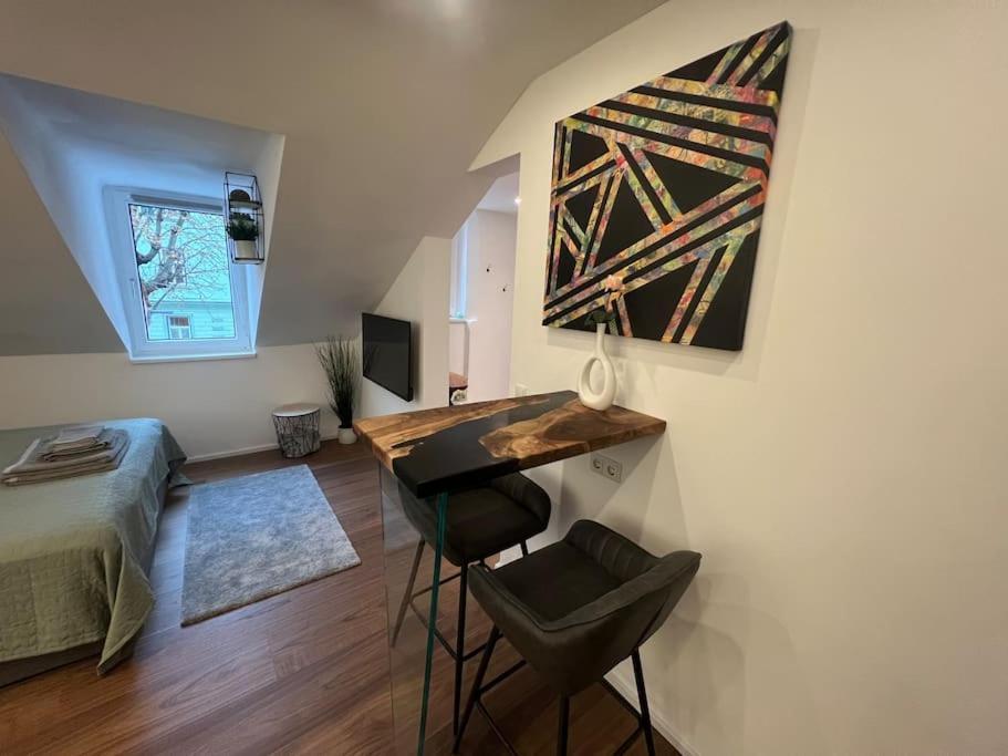 Tiny Wellness Apartment Graz Esterno foto